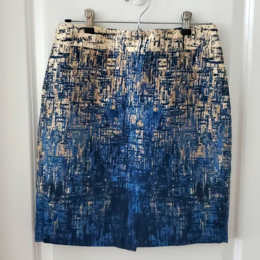 Ann Taylor Pencil Skirt in blue/cream colors